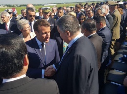 Макрон и Аваков на авиасалоне в Ле-Бурже