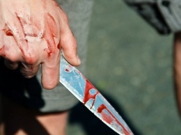 Страшно жить: среди дня неизвестный изрезал ножом мужчину