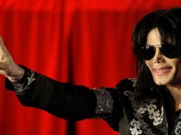 10 лет со дня смерти Майкла Джексона: голограмма, миллионы и реакция сестры