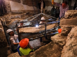 В Испании обнаружен древний свинцовый сарфофаг