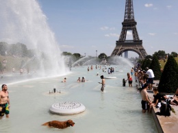 Аномальная жара в Европе: во Франции закрыли школы