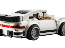 Porsche 911 Turbo 1974 года получил «прописку» в Lego