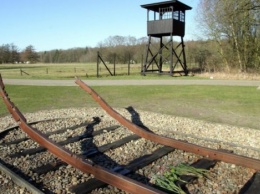 Нидерландская железнодорожная компания Nederlandse Spoorwegen выплатит по 15 тыс. евро евреям, пострадавшим от Холокоста