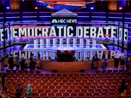 Демократы-кандидаты в президенты США провели первые дебаты