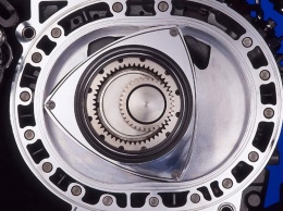 Mazda запатентовала турбированный роторный двигатель