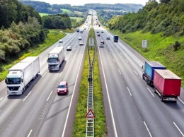 Из-за жары на автобанах в Германии ограничили скорость движения