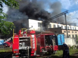 Во Львове произошел крупный пожар в локомотивном депо