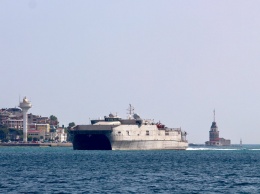 В Одессу впервые войдет один из новейших десантных кораблей США