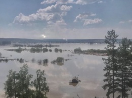В России тонет Иркутская область, есть жертвы. Фото и видео