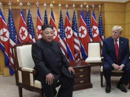''Подстилка американская!'' Визит Трампа к Ким Чен Ыну в КНДР взбесил фанов Путина