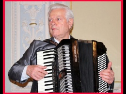 Известный музыкант умер прямо на концерте в Харькове (фото)