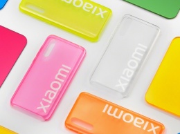 Яркие официальные чехлы для Xiaomi CC9 расширяют цветовую палитру