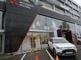 Семиместный Mitsubishi Outlander для России: дата появления, комплектации и цена