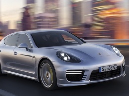 Porsche отправит на сервис более 2 тысяч автомобилей в России