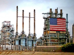 Первая американская нефть для Украины поступит на НПЗ Коломойского
