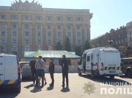 День Национальной полиции в Харькове: площадь Свободы перекрыта