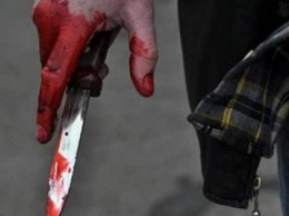 В Харьковской области пассажир такси три раза ударил водителя ножом