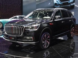 Премиальный китайский SUV «выходит в массы»: FAW объявила о скором старте продаж Hongqi HS7