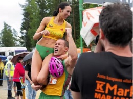 Чемпионат мира по переноске жен выиграла пара из Литвы (ФОТО)