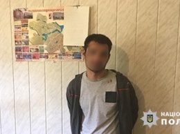 В Черкасской области полицейского тяжело ранили ножом