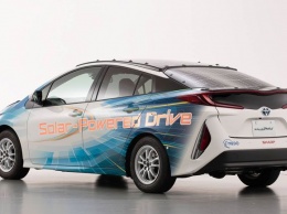Компания Toyota выпустила авто на солнечных батареях