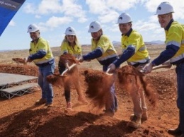 Австралийская Fortescue Metals начала строительство железорудного комплекса