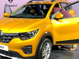 Renault представила бюджетный семиместный компактвэн
