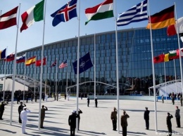 В Брюсселе НАТО попрощалась со старой штаб-квартирой