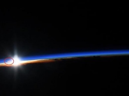 NASA скрывает приближение Нибиру! Российские космонавты МКС сняли Планету Х в опасной близости к Земле