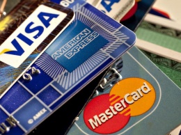 Visa и Mastercard могут уйти из России из-за нового закона