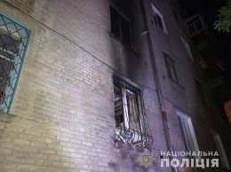 В Кременчуге в окно квартиры бросили гранату (фото)