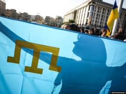 Украинцы в Риге провели акцию «Свободу заложникам Кремля»