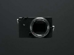 Sigma представила самую маленькую и легкую камеру в мире Sigma fp