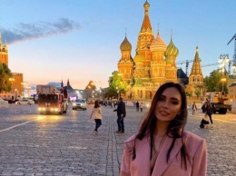"Веселая и раскованная": Серябкина занялась сексом в центре Москвы