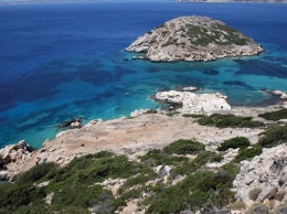 Древнейший в истории греческий храм обнаружен на острове в Эгейском море (фото)
