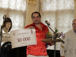«Топиарное искусство» победило в борьбе за премию Бабеля в Одессе