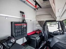 Iveco представила грузовик с тренажерным залом в кабине