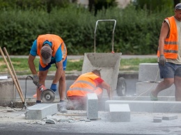 В Запорожье завершается реконструкция известного сквера