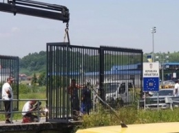 Словения строит "стену" на границе с Хорватией