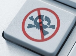 Борьба с пиратскими сайтами продолжается: как жителям Украины перекроют каналы оплаты и что делать дальше