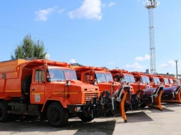 Киевскому облавтодору передано очередную партию дорожных машин
