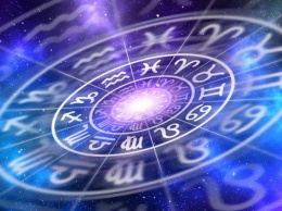 Близнецам день принесет новые знакомства: гороскоп на 17 июля