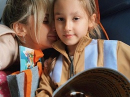 "Моя любовь": Лобода растрогала сеть нежным фото с дочкой с концерта