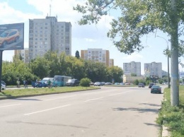 Авария в Харькове: машина превратилась в груду металла (фото)