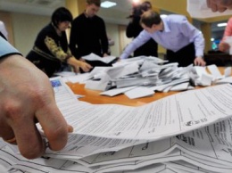 Штрафы и реальные сроки: как могут наказать за фальсификации на выборах в Верховную Раду