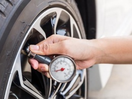 Насколько опасно перекаченное колесо в салоне авто?