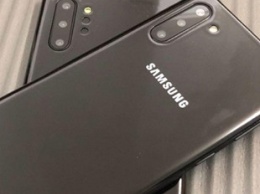 В Сети сравнили две версии Galaxy Note 10