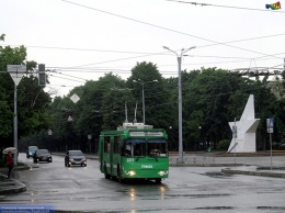 Знай, куда едешь: в Харькове три автобуса и троллейбус изменят маршруты