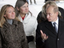 Немытая Россия с "дорогами и дураками" захлебывается в нищете, а вот как живет дочь Путина