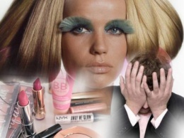 Призраки макияжа 60-х: Мастера требуют с россиянок деньги за вульгарную копию